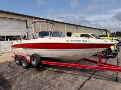 2013 Stingray 225LR RUNABOUT
