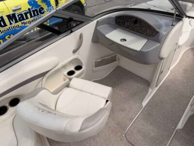2013 Stingray 225LR RUNABOUT