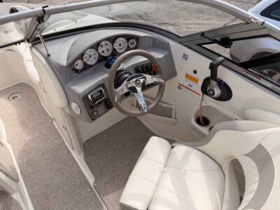 2013 Stingray 225LR RUNABOUT