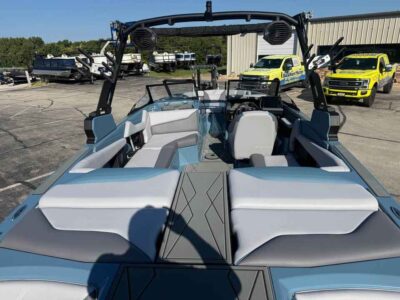 2027 ATX 22 TYPE S Wake/Surf Boat