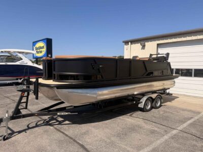 2027 Alera M 23L Pontoon Boat