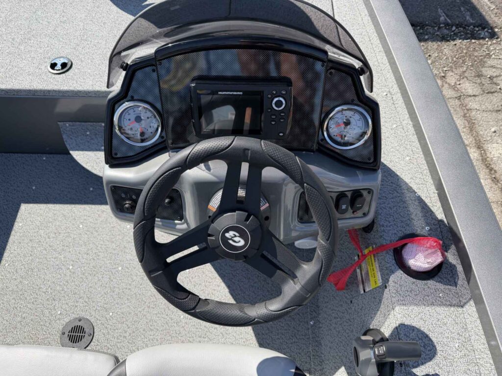 2027 G3 Sportsman 1610 at Blackbeard Marine Tulsa, photo 5 of 7