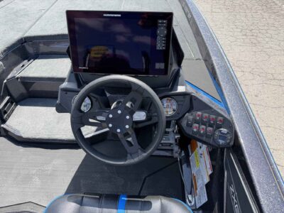 2027 Skeeter ZXE21 – Opt 1 Bass Boat