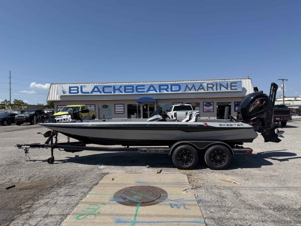 2027 Skeeter ZXE21 – Opt 2 Bass Boat (SK004G627)