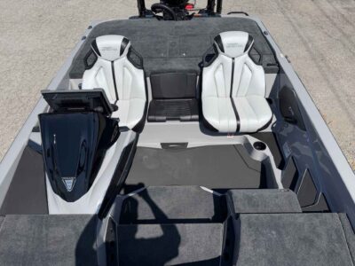2027 Skeeter ZXE21 – Opt 2 Bass Boat