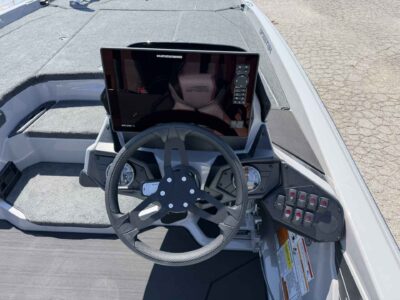 2027 Skeeter ZXE21 – Opt 2 Bass Boat
