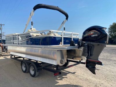 2027 SunCatcher SELECT 322SS Pontoon Boat