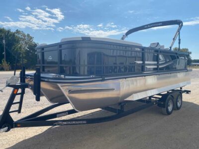 2027 SunCatcher SELECT 322SS Boat