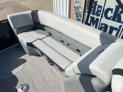 2027 SunCatcher SELECT 324RC Pontoon Boat