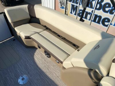 2027 SunCatcher SELECT 324RC Pontoon Boat
