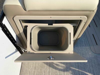 2027 SunCatcher SELECT 324RC Pontoon Boat