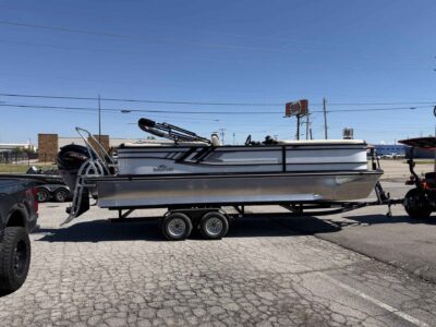 2027 SunCatcher SELECT 324RC Pontoon Boat (SC072H627)
