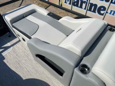 2027 SunCatcher SELECT 324SS Pontoon Boat (SC001H627)