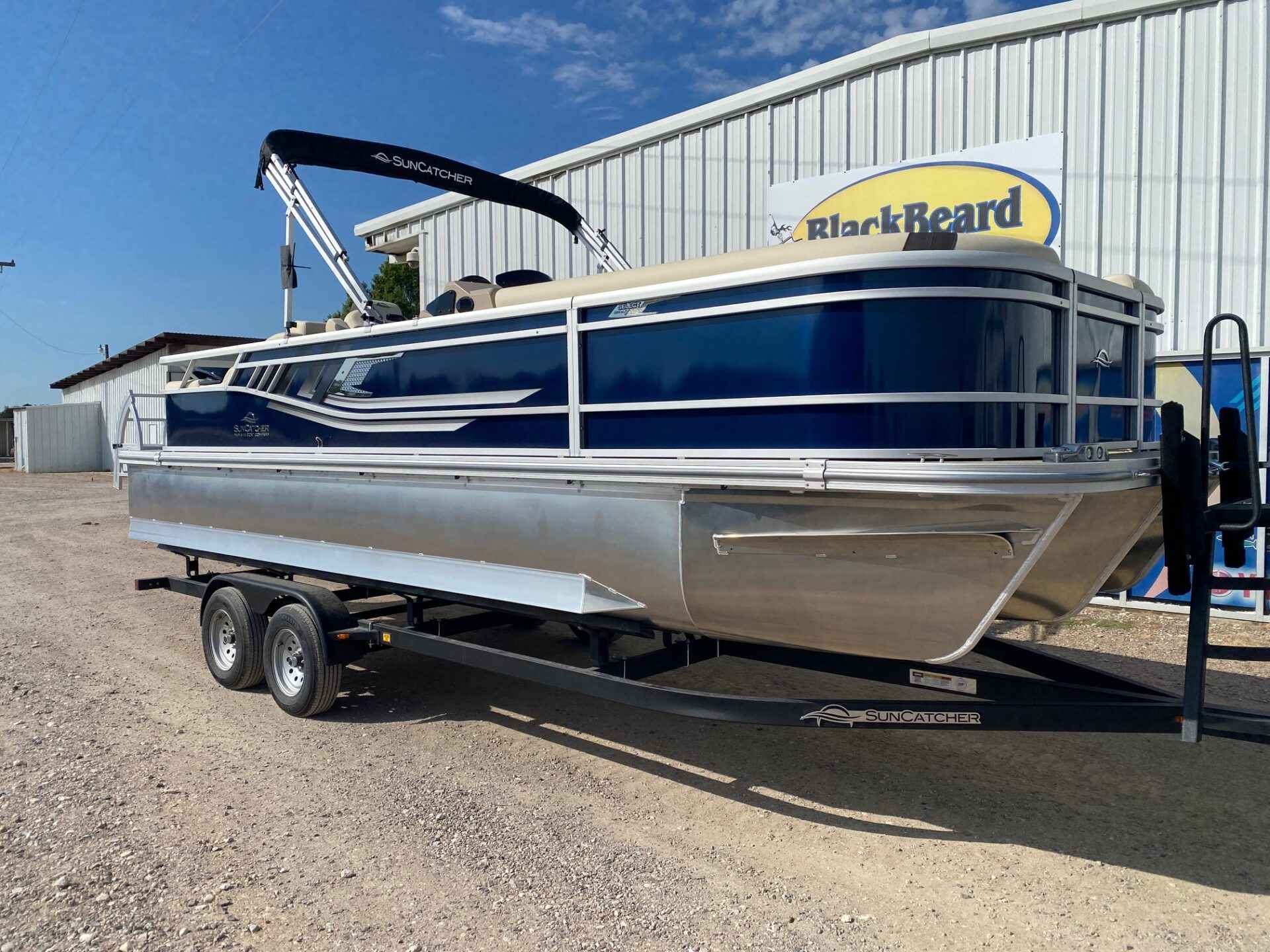 New 2027 SunCatcher Select 324SS pontoon at Blackbeard Marine Kingston, OK