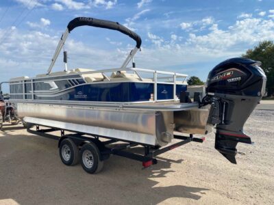 2027 SunCatcher SELECT 324SS Pontoon Boat