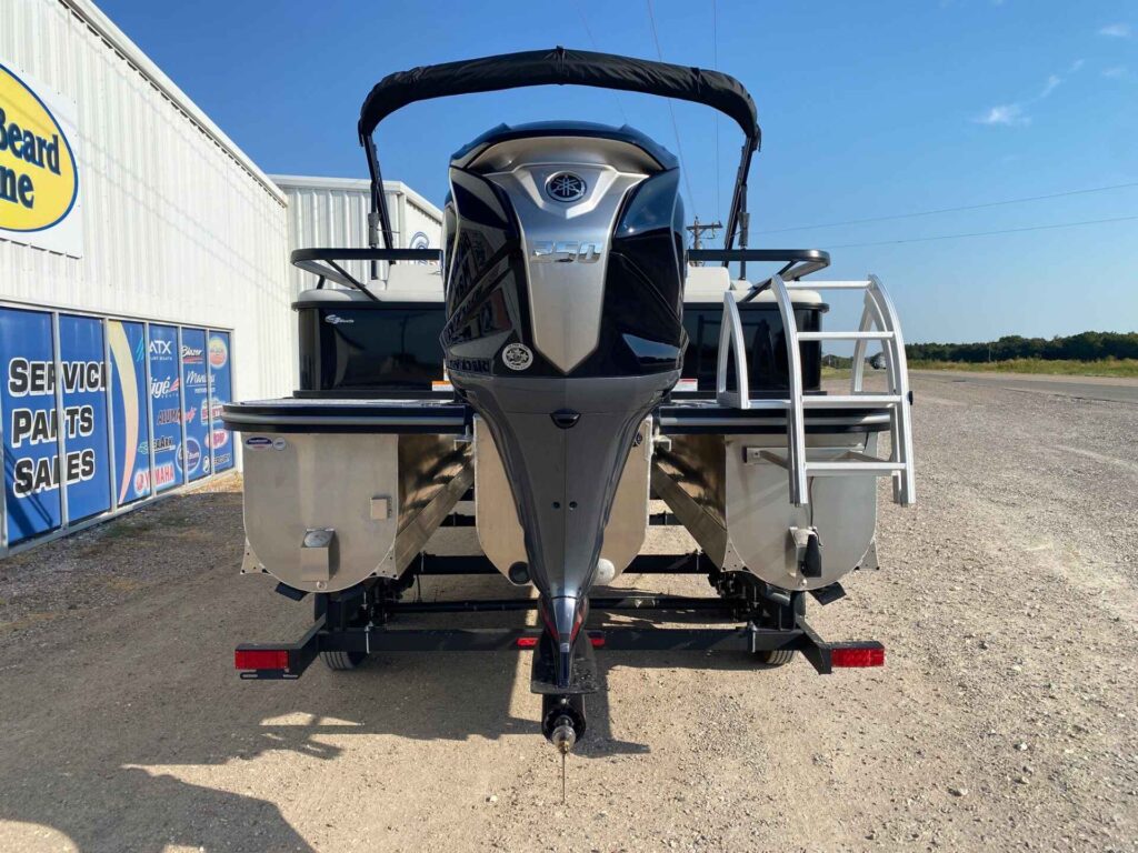 2027 SunCatcher SELECT 324SS at Blackbeard Marine Kingston, photo 5 of 13