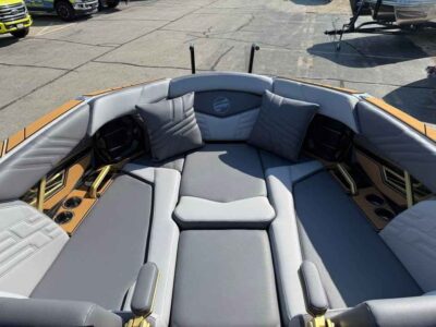 2027 Tige ULTRE 25ZX Wake/Surf Boat (T57HG627)