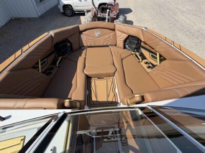 2027 Tige ULTRE 25ZX Wake/Surf Boat