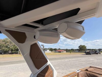 2027 Tige ULTRE 25ZX Wake/Surf Boat