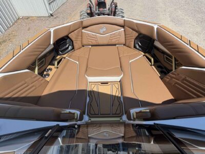 2027 Tige ULTRE 25ZX Wake/Surf Boat
