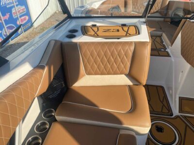 2027 Tige Z3 Wake/Surf Boat