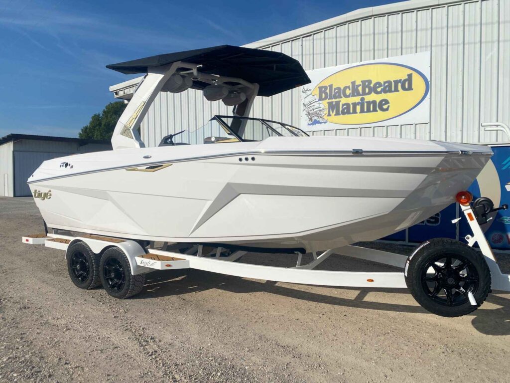 2027 Tigé Z3 at Blackbeard Marine Kingston, photo 2 of 12
