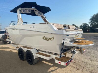 2027 Tige Z3 Wake/Surf Boat