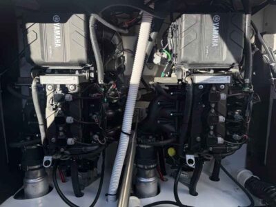 2027 Yamaha Boat AR220 Jet Boat (YB055G627)