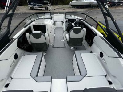 2027 Yamaha Boat AR250 Jet Boat (YB355H627)