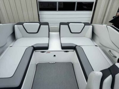 2027 Yamaha Boat AR250 Jet Boat (YB355H627)