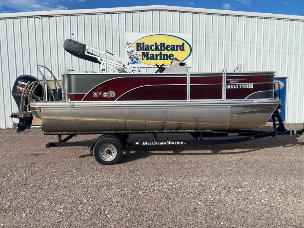 2021 SunCatcher SELECT 20FC Pontoon Boat