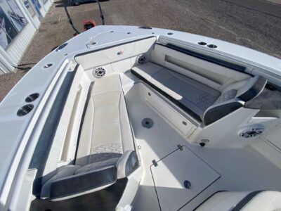 2023 Crevalle 33 CSF CENTER CONSOLE
