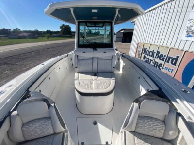 2023 Crevalle 33 CSF CENTER CONSOLE