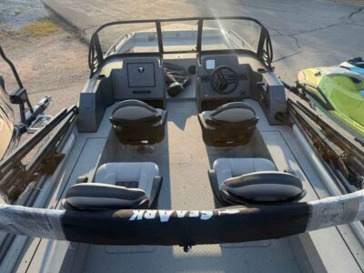 2027 SeaArk PROCAT 240 Fishing Boat