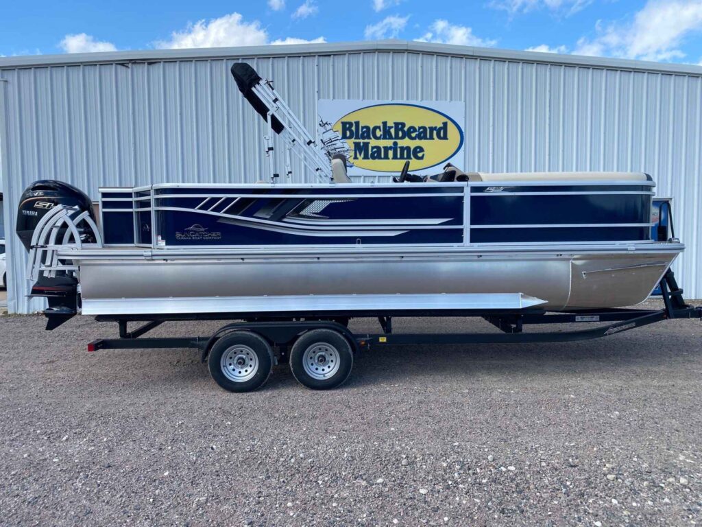 2027 SunCatcher SELECT 322RF Pontoon Boat
