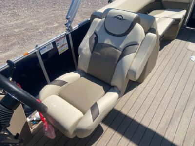 2027 SunCatcher SELECT 322RC Pontoon Boat