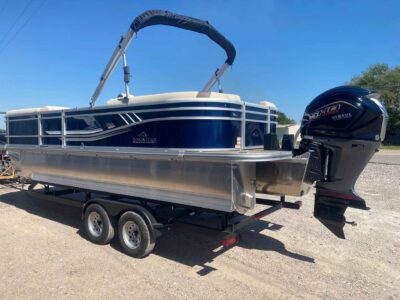 2027 SunCatcher SELECT 322RC Pontoon Boat