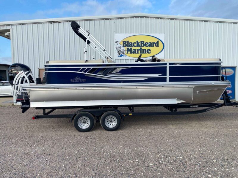 2027 SunCatcher SELECT 322RC Pontoon Boat