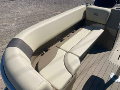 2027 SunCatcher SELECT 322RC Pontoon Boat