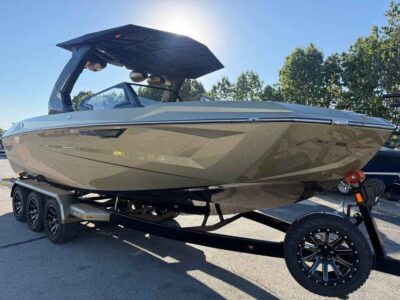 2027 Tige ULTRE 25ZX Wake/Surf Boat