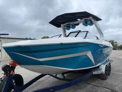 2027 Tige Z3 Wake/Surf Boat